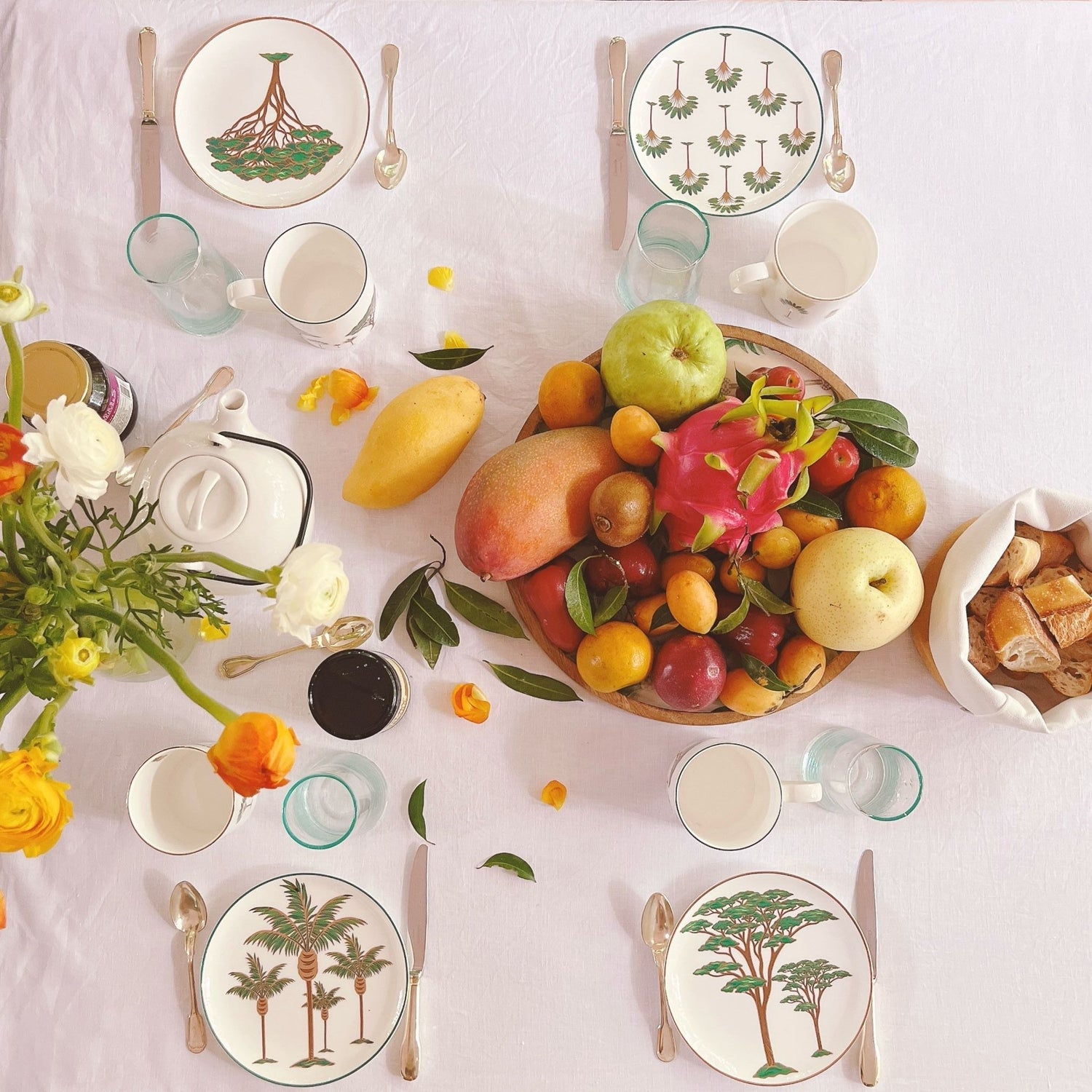 Stop buying forgettable corporate gifts (here is what people actually want)